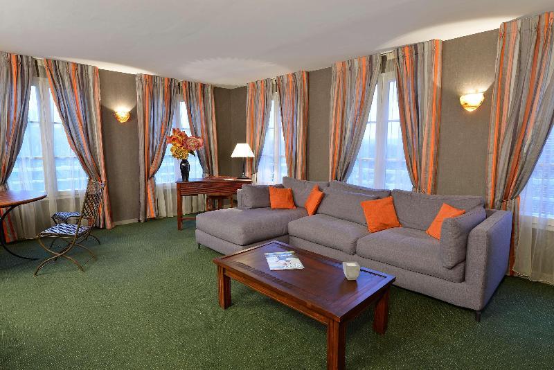 Alfred Hotels Compiègne Eksteriør billede
